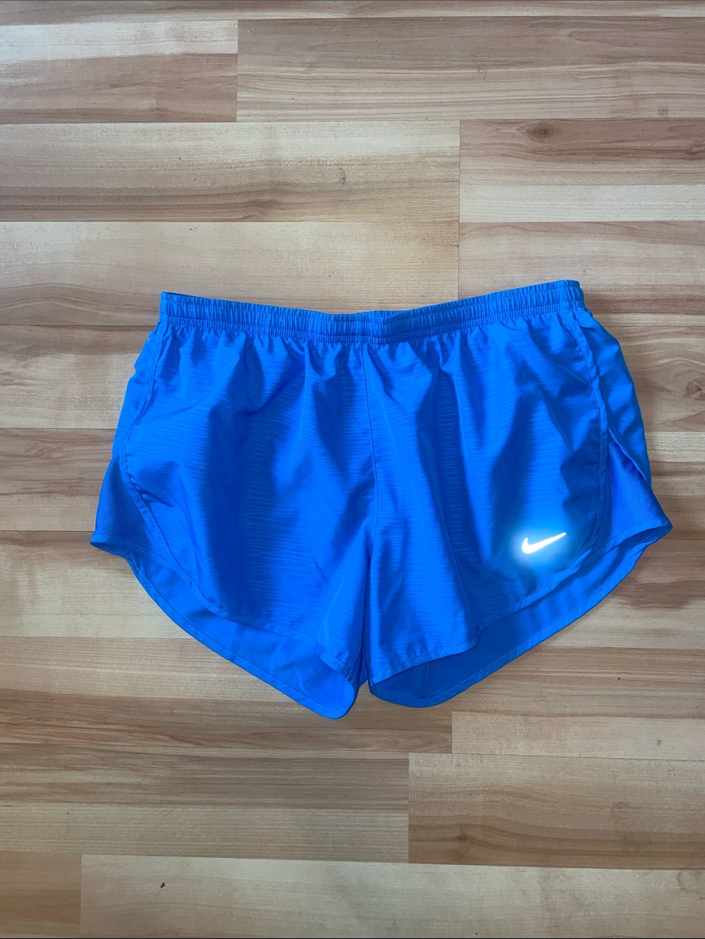 Nike dri fit shorts size medium